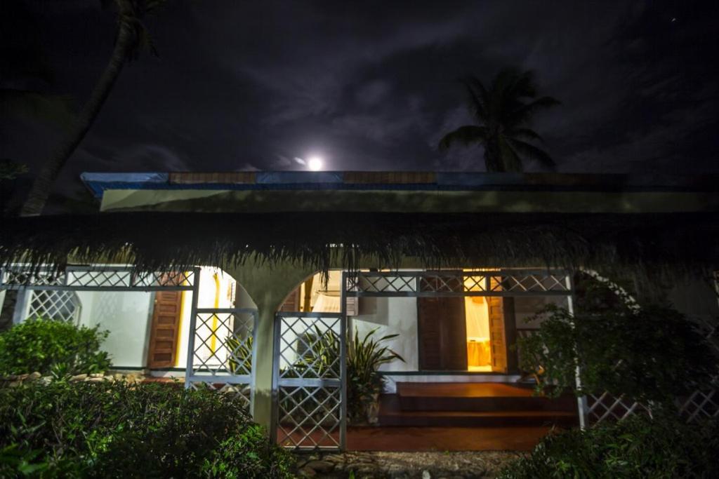 Chez Maggie Hotel & Restaurant Morondava Exteriér fotografie